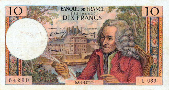 1200px-voltaire-trisku