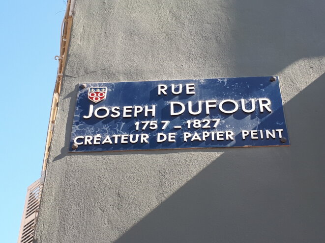 Plaque rue Dufour à Mâcon Plaque rue Dufour à Mâcon