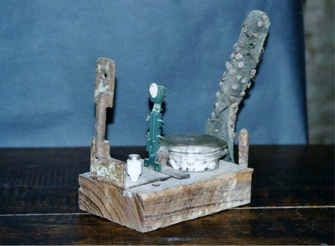 Claude Tarnaud, Objets, assemblages (années 1980). Claude Tarnaud, Objets, assemblages (années 1980).