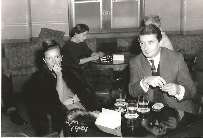 Henriette de Champrel et Claude Tarnaud à bord du « Queen Mary », 1962. Henriette de Champrel et Claude Tarnaud à bord du « Queen Mary », 1962.