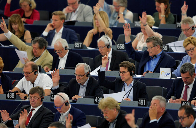 Sesión plenaria en Strasbourg el 4 de julio de 2018. © Vincent Kessler/Reuters.