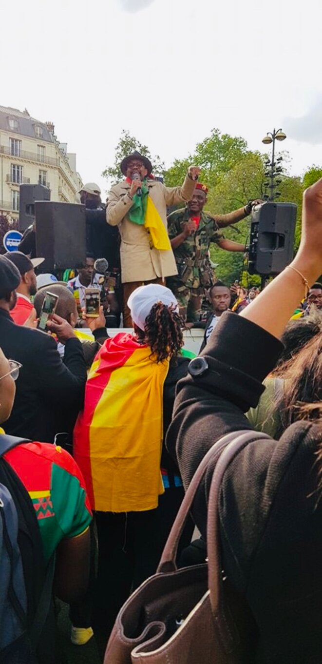 Le Professeur Franklin Nyamsi Wa Kamerun lors du meeting du 18 mai 2019 à Paris Le Professeur Franklin Nyamsi Wa Kamerun lors du meeting du 18 mai 2019 à Paris