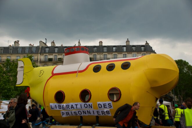 Le sous-marin jaune, mascotte du comité du même nom. Paris 25/05/2019 © Pierre Thomas/IPR Le sous-marin jaune, mascotte du comité du même nom. Paris 25/05/2019 © Pierre Thomas/IPR