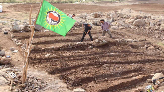 make-rojava-8-2