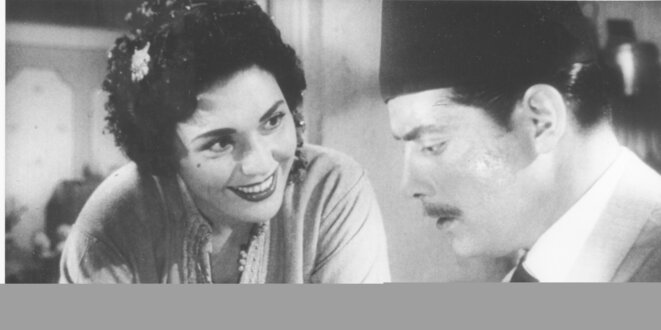 Tahia Carioca et Choukry Sarhan dans La Sangsue (1956) de Salah Abou Seif Tahia Carioca et Choukry Sarhan dans La Sangsue (1956) de Salah Abou Seif