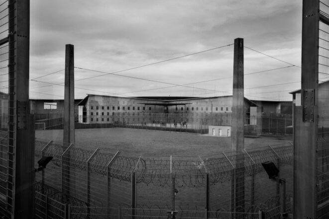 Meaux penitentiary centre seen from outside. Meaux, France. November 24, 2016. © Paolo Pellegrin Meaux penitentiary centre seen from outside. Meaux, France. November 24, 2016. © Paolo Pellegrin