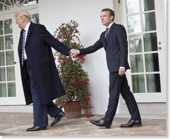 Donald Trump et Emmanuel Macron lors de sa visite à la Maison Blanche en avril 2018. © Reuters