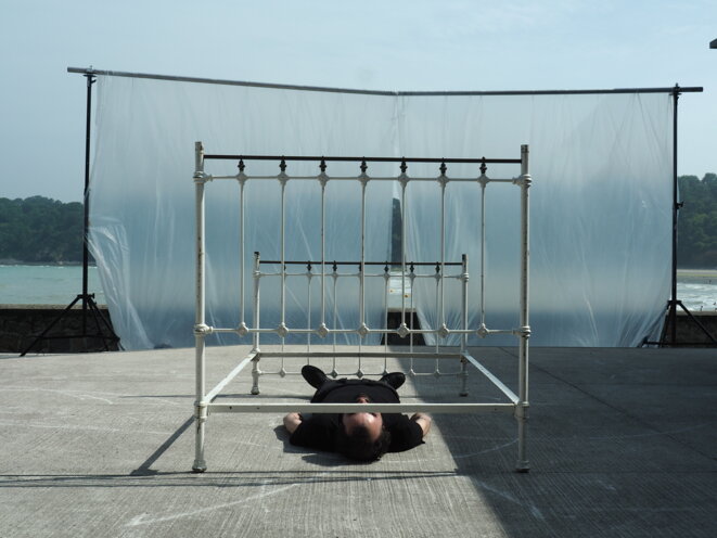 Scène de "Au delà" © Solenn Maldene Scène de "Au delà" © Solenn Maldene