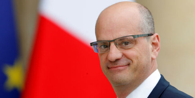 Ministre de l'Éducation nationale, J.M. Blanquer. Ministre de l'Éducation nationale, J.M. Blanquer.