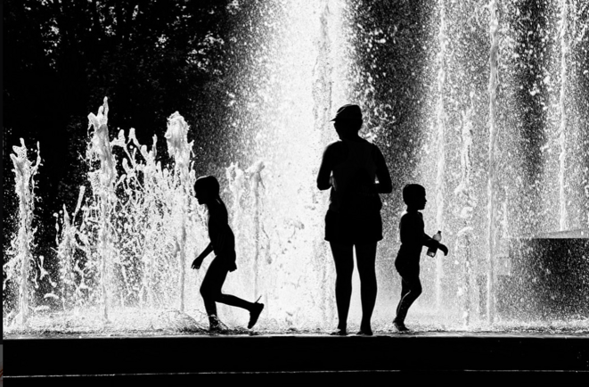 Shadow People II © Luna TMG Shadow People II © Luna TMG
