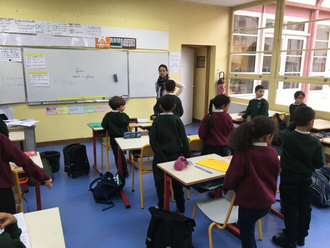 Dans l'une des salles de classe du Cours Charlemagne à Argenteuil. © FZ Dans l'une des salles de classe du Cours Charlemagne à Argenteuil. © FZ