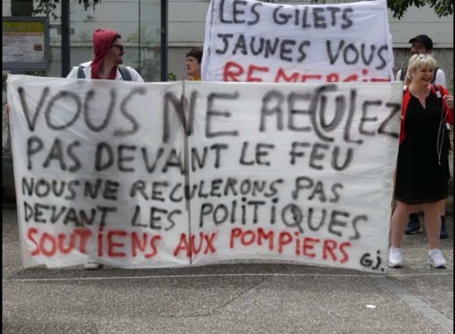 Le 20 juillet à Rennes, soutien aux personnels des urgences et pompiers Le 20 juillet à Rennes, soutien aux personnels des urgences et pompiers