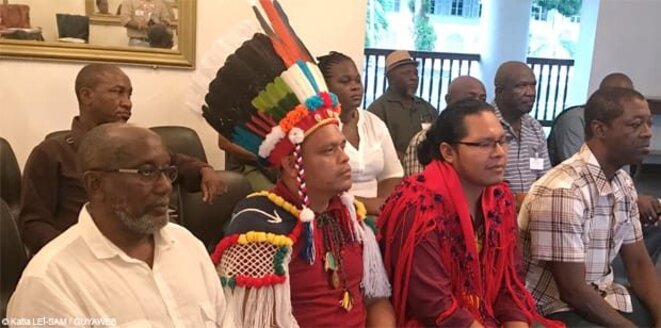 Guyane. La Tribune du Grand Conseil Coutumier: «Amazonie, Une Forêt et des Peuples»