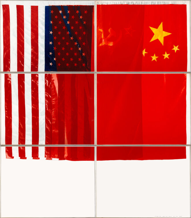 Vito Acconci, Three flags for one space and six regions, 1979-81, photogravure sur six feuilles de papier Rives BFK, 59, 5 x 78,5 cm chaque élément hors cadre, Edition à 25 ex., Editeur: Crown Point Press, San Francisco, Imprimeur: Nancy Anello, Crown Point Press, San Francisco, Paris, Centre national des arts plastiques, inv. FNAC 99603 (1 à 6) © Vito Acconci, Centre national des arts plastiques, Photo: Yves Chenot Vito Acconci, Three flags for one space and six regions, 1979-81, photogravure sur six feuilles de papier Rives BFK, 59, 5 x 78,5 cm chaque élément hors cadre, Edition à 25 ex., Editeur: Crown Point Press, San Francisco, Imprimeur: Nancy Anello, Crown Point Press, San Francisco, Paris, Centre national des arts plastiques, inv. FNAC 99603 (1 à 6) © Vito Acconci, Centre national des arts plastiques, Photo: Yves Chenot
