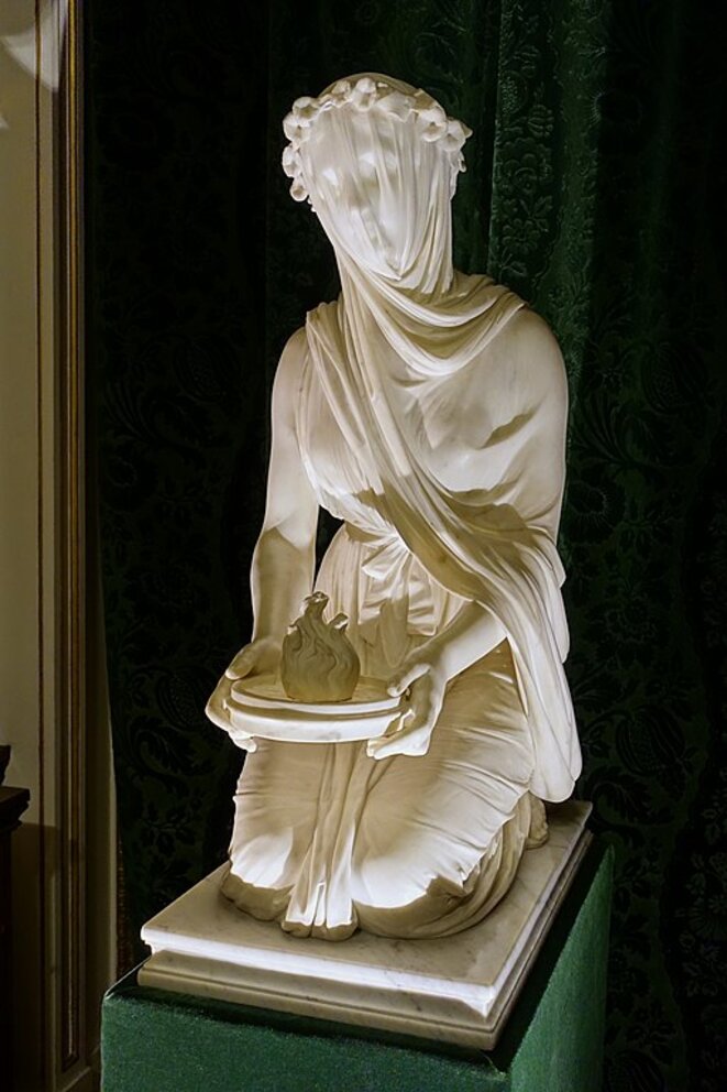 Veiled vestal © Raffaelle Monti Veiled vestal © Raffaelle Monti