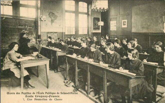 classe-ecole-vieille-001