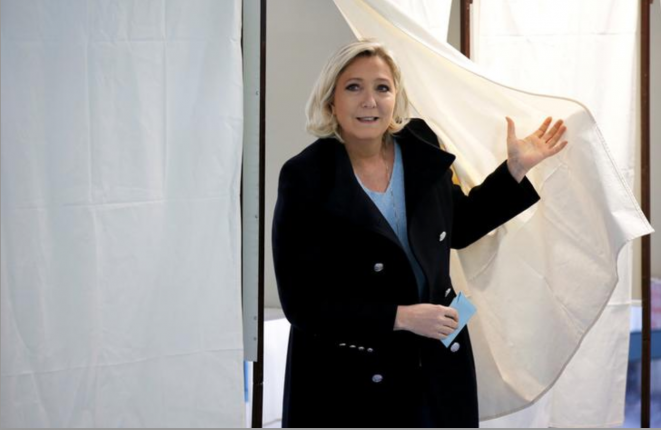 French far-right leader Marine Le Pen casting her vote in the May 2019 European Parliament elections. © Reuters