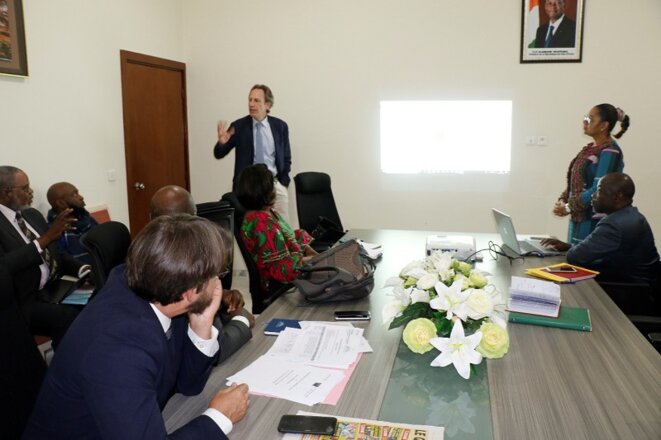 La délégation de l’APF rassurée par le comité d’organisation de la 45e session de l’APF © Direction de l’Information et de la Communication de l’Assemblée Nationale La délégation de l’APF rassurée par le comité d’organisation de la 45e session de l’APF © Direction de l’Information et de la Communication de l’Assemblée Nationale