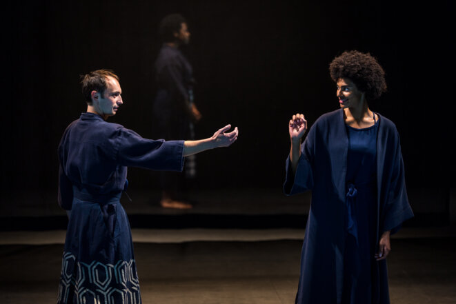 Scène d'"Othello" © Mathieu Edet Scène d'"Othello" © Mathieu Edet