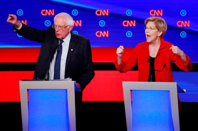 Bernie Sanders et Elizabeth Warren lors d'un débat sur CNN, le 26 septembre 2019. © Reuters
