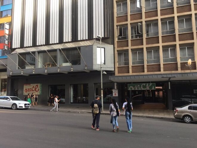 freddy-mulongo-hotelnzuziwambombo-3