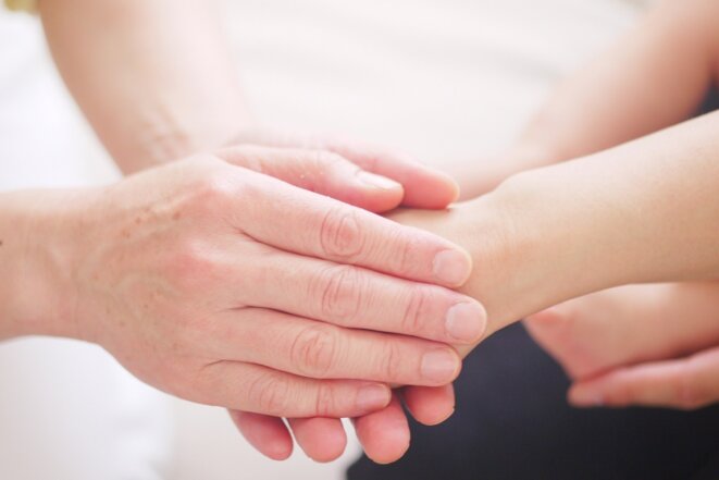 mains-et-chiropracteur