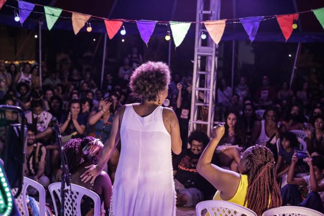 (de gauche à droite) Andreia de Jesus, députée régionale de l’Etat du Minas Gerais, Taliria Petrone députée fédérale et Monica Francisco députée régionale de l’État de Rio de Janeiro © Ocupa Politica (de gauche à droite) Andreia de Jesus, députée régionale de l’Etat du Minas Gerais, Taliria Petrone députée fédérale et Monica Francisco députée régionale de l’État de Rio de Janeiro © Ocupa Politica