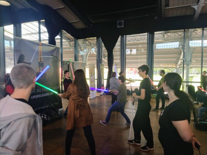 Cours de sabro laser © Taum Cours de sabro laser © Taum