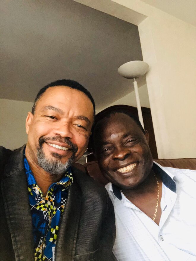 Le Professeur Franklin Nyamsi en compagnie de l’Honorable Albert Dzongang, récemment sorti de 10 mois d'emprisonnement arbitraire dans le Goulag du tyran Biya au Cameroun Le Professeur Franklin Nyamsi en compagnie de l’Honorable Albert Dzongang, récemment sorti de 10 mois d'emprisonnement arbitraire dans le Goulag du tyran Biya au Cameroun