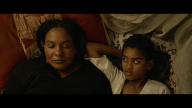 Capture d'écran du trailer du film. Capture d'écran du trailer du film.