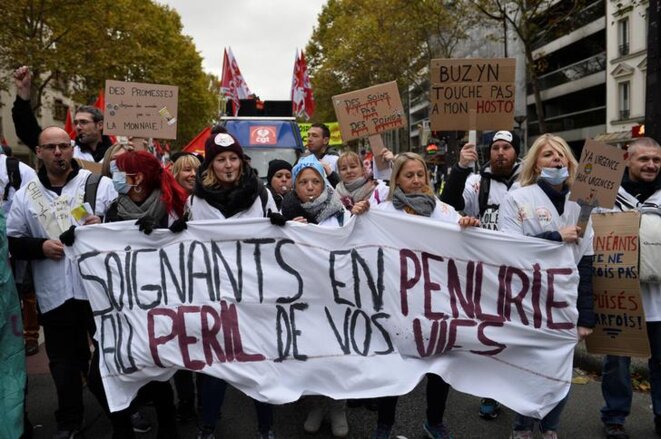 Lors de la manifestation du 14 novembre 2019, à Paris. © Reuters Lors de la manifestation du 14 novembre 2019, à Paris. © Reuters