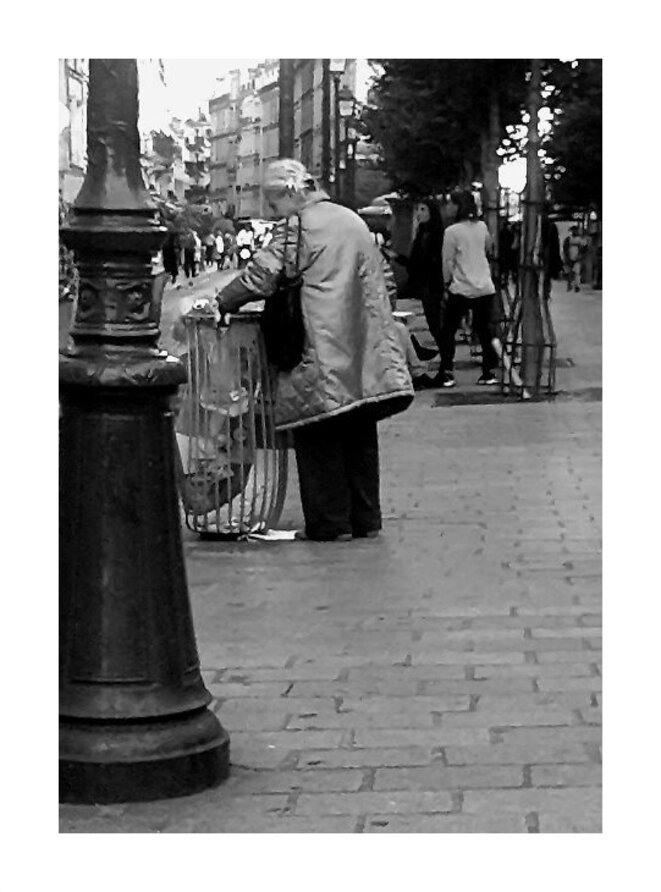 L'abandon des anciens est l'abandon d'une richesse sociale © Sylvie Burr Domaine public L'abandon des anciens est l'abandon d'une richesse sociale © Sylvie Burr Domaine public