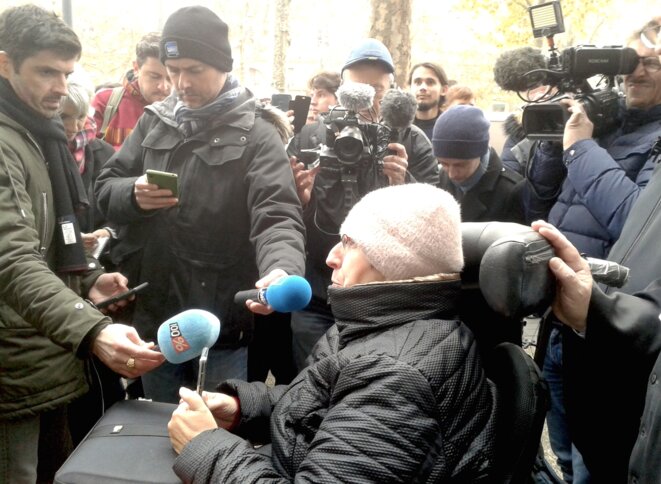 Odile Maurin face aux journalistes à l'issue de l'audience au tribunal de Toulouse, le 6 décembre 2019. © MR