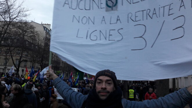 Grève générale, reconduction, retrait de la réforme, manif du 10 décembre 2019, retraites © Marjorie Milona Grève générale, reconduction, retrait de la réforme, manif du 10 décembre 2019, retraites © Marjorie Milona