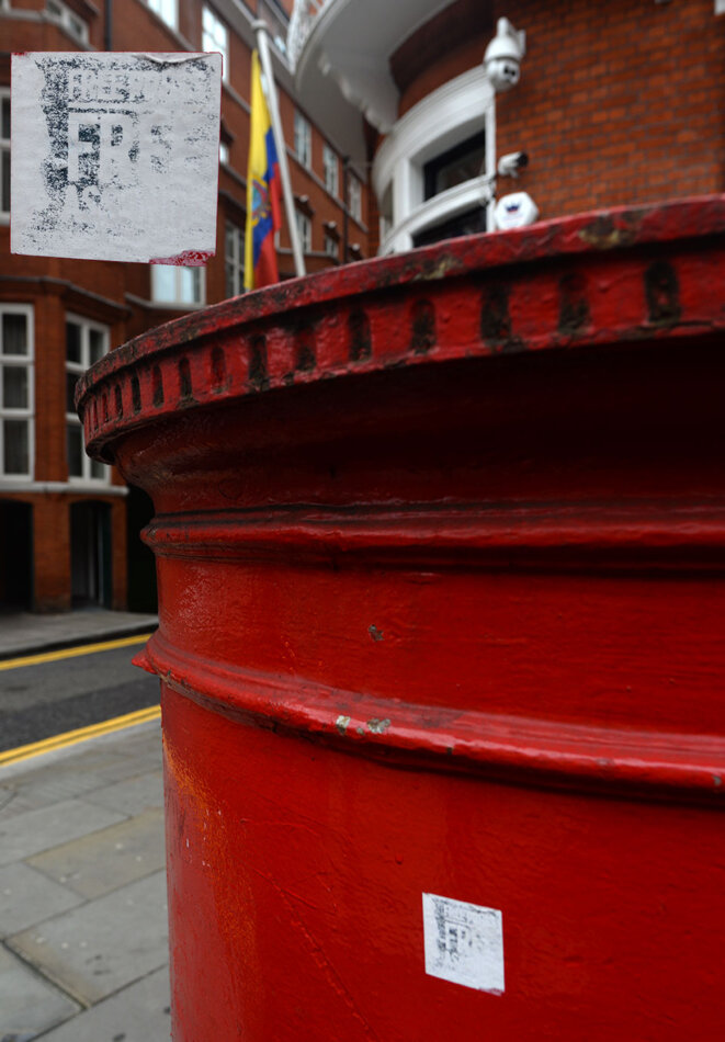 Ecuadorian Embassy in London, 3 Hans Crescent. September 2019. Ecuadorian Embassy in London, 3 Hans Crescent. September 2019.