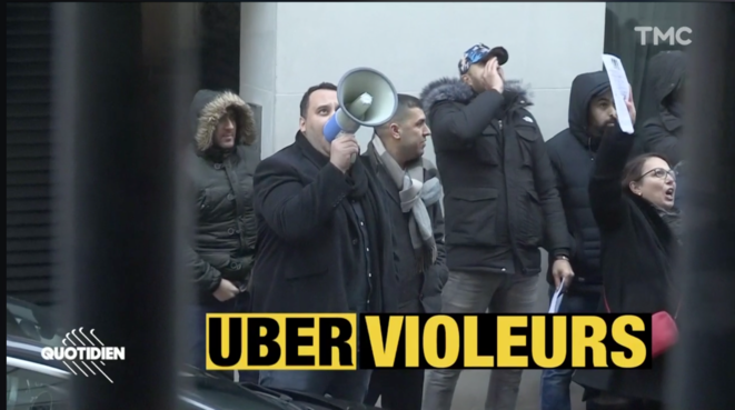 Uber Violeurs scandés par les manifestants Uber Violeurs scandés par les manifestants