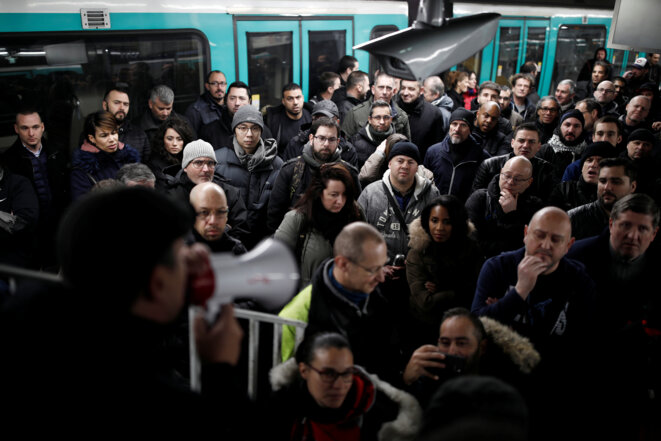 Dans le métro parisien, le 12 décembre. © Reuters/Benoit Tessier Dans le métro parisien, le 12 décembre. © Reuters/Benoit Tessier