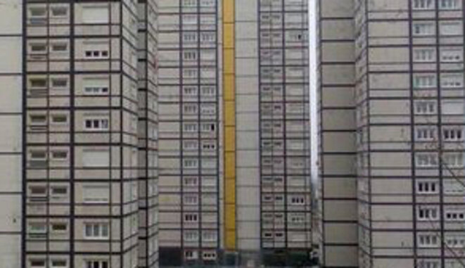 8cf7f4d03473637101c0063c678c07af-slums-lyon