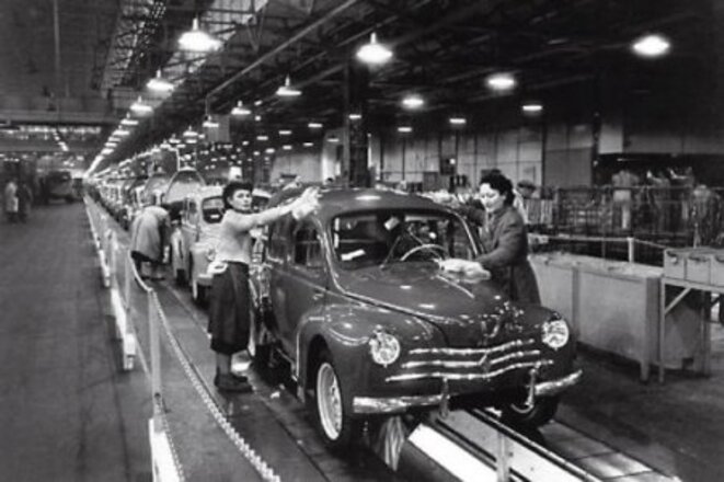 Chaîne de montage Renault © https://lesbrindherbes.org/2016/08/17/comprendre-aujourdhui-grace-a-hier-renault-et-la-memoire-ouvriere/ Chaîne de montage Renault © https://lesbrindherbes.org/2016/08/17/comprendre-aujourdhui-grace-a-hier-renault-et-la-memoire-ouvriere/