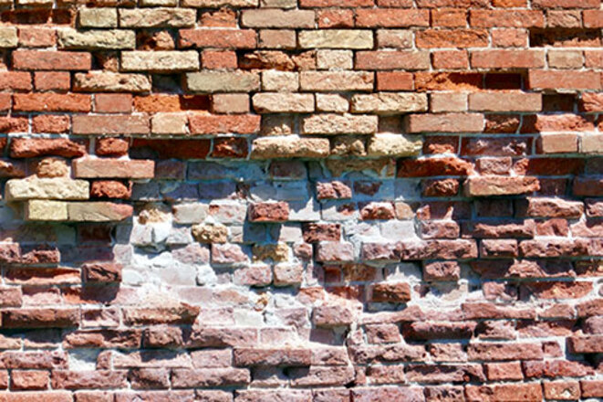 mur-de-briques
