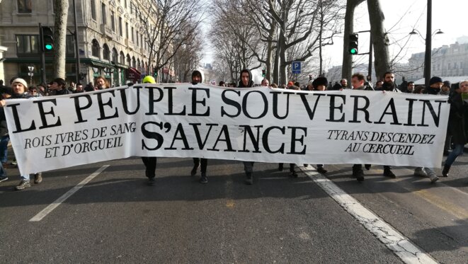 La bande de Möbius  des mots présidentiels