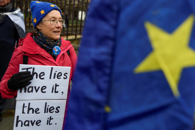 Une opposante au Brexit le 17 décembre 2019 à Londres. © Reuters / Toby Melville. Une opposante au Brexit le 17 décembre 2019 à Londres. © Reuters / Toby Melville.