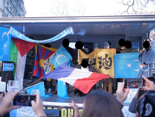 Rassemblement avec des Ouïgours © noussommesdeshongkongais Rassemblement avec des Ouïgours © noussommesdeshongkongais