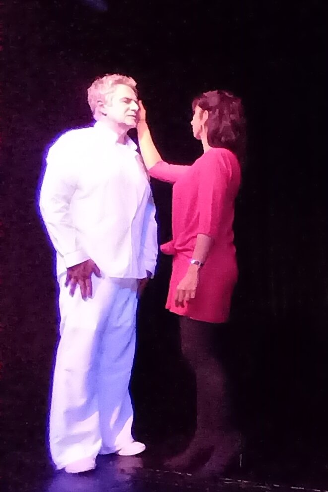 La caresse de Marlène Acte II avec Richard ZANCA et Lucie RATEL © Didier CODANI La caresse de Marlène Acte II avec Richard ZANCA et Lucie RATEL © Didier CODANI