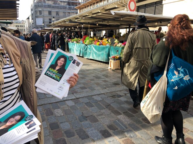 Sur le marché d'Aligre, à Paris (XIIe arrondissement), le 15 février 2020. © MJ