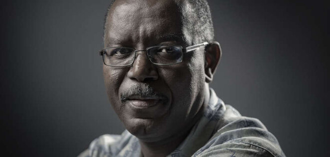 L'auteur Louis-Philippe Dalembert © AFP L'auteur Louis-Philippe Dalembert © AFP