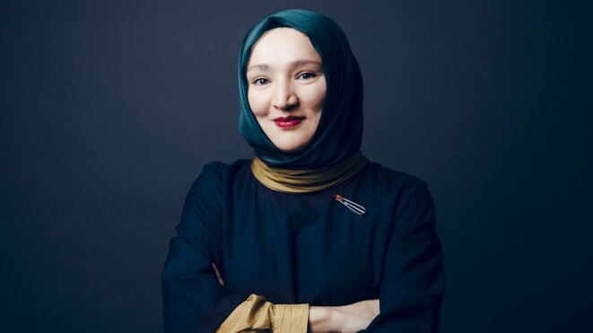 Portrait de Kübra Gümüşay © Paula Winkler Portrait de Kübra Gümüşay © Paula Winkler