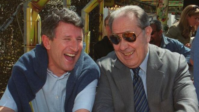 Philippe de Villiers et Charles Pasqua en 1999. © AFP