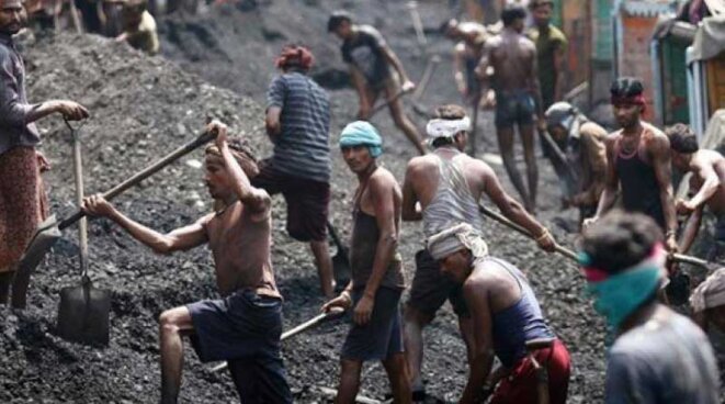 inde-coal-workers-indiatv