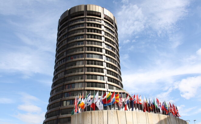 siège à Bâle (en Suisse) de "la banque centrale des banques centrales", la BRI siège à Bâle (en Suisse) de "la banque centrale des banques centrales", la BRI